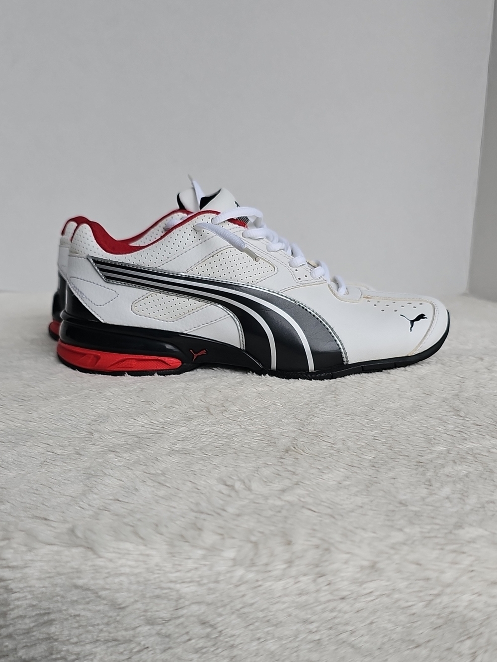 ​PUMA Super Levitate White Black Red Running Sneakers Men's Size 7